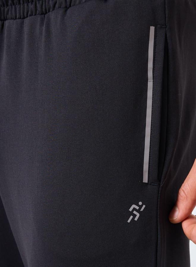 Styli Men Black Solid Slim Fit Joggers - Image 2